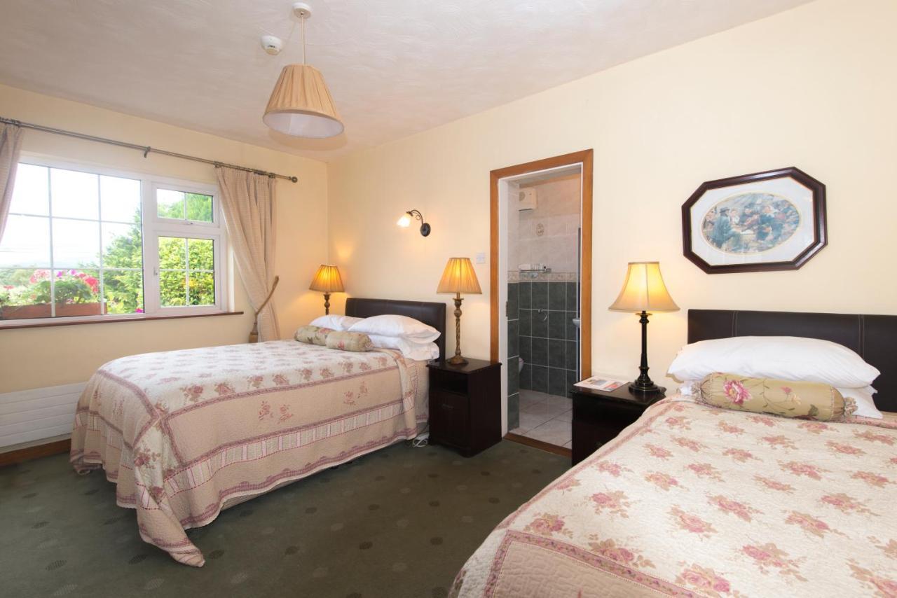 Oakfield Bed & Breakfast เคนแมร์ ภายนอก รูปภาพ