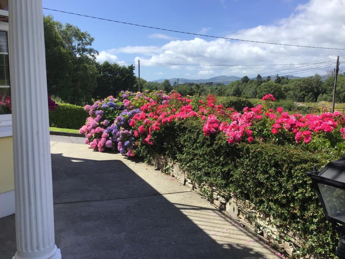 Oakfield Bed & Breakfast เคนแมร์ ภายนอก รูปภาพ